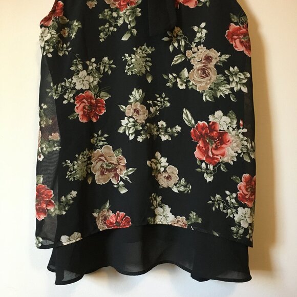 Faith and Joy Mockneck Tie Back Floral Sleeveless Bilayer Blouse - Picture 7 of 16
